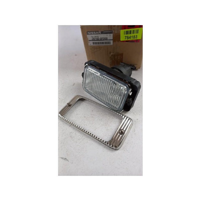Phares Antibrouillard NISSAN 261500F000  Pièce d'origine oem