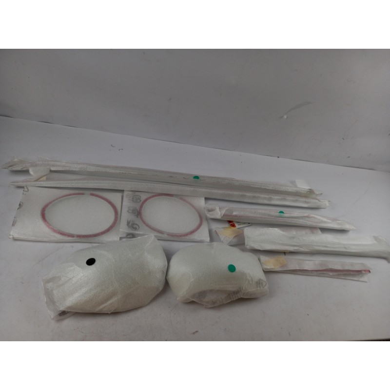 Style Paquet NISSAN KE6001K002WH  Pièce d'origine oem