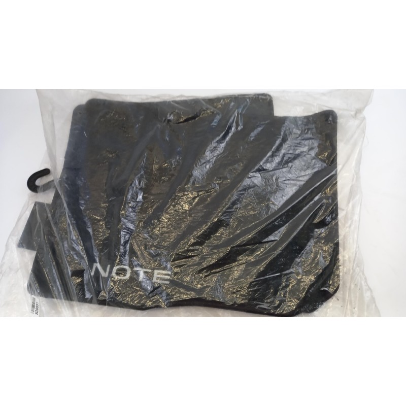 Ensemble De Tapis De Sol NISSAN KE7453VV11  Pièce d'origine oem