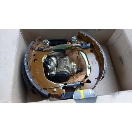 Mâchoires De Frein RENAULT 7701204236 Pièce d'origine oem Mâchoires De Frein RENAULT 7701204236 Pièce d'origine oem