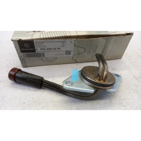 Élément Chauffant De Moteur MERCEDES-BENZ A9062000296 9062000296 Pièce d'origine oem Élément Chauffant De Moteur MERCEDES-BENZ A9062000296 9062000296 Pièce d'origine oem