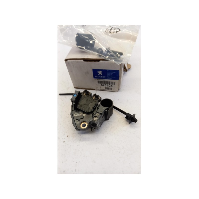 Régulateur D''Alternateur PEUGEOT/CITROEN 5761C4  Pièce d'origine oem