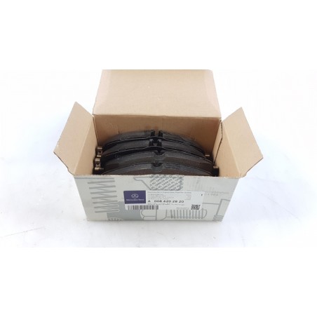 Plaquettes De Freins MERCEDES-BENZ A0084202820 0084202820 Pièce d'origine oem Plaquettes De Freins MERCEDES-BENZ A0084202820 0084202820 Pièce d'origine oem