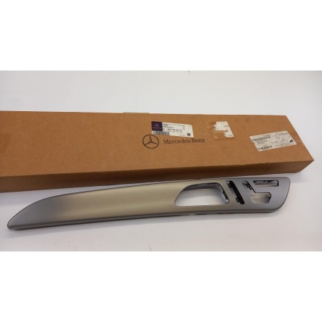 Garniture Ornementale MERCEDES-BENZ A1667202922 1667202922 Pièce d'origine oem
