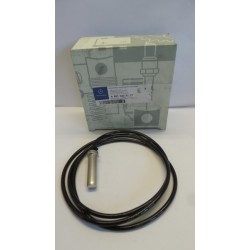 Capteur Pour Vitesse De Roue MERCEDES-BENZ A9015421117 9015421117 Pièce d'origine oem