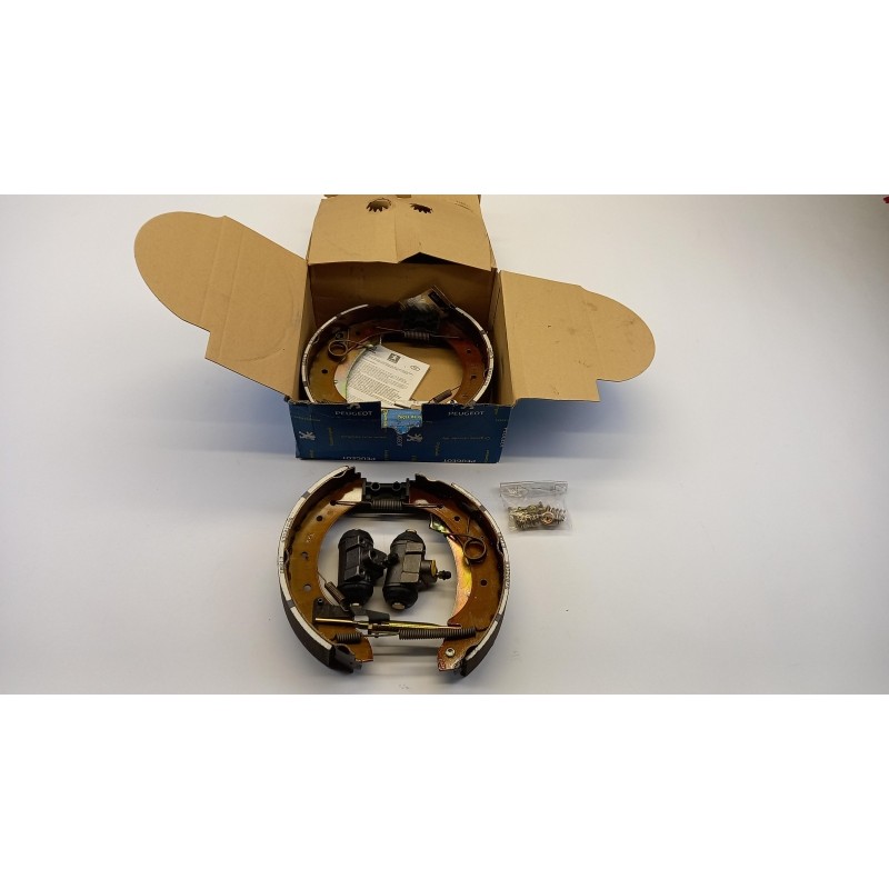 Mâchoires De Frein PEUGEOT/CITROEN 42417T  Pièce d'origine oem