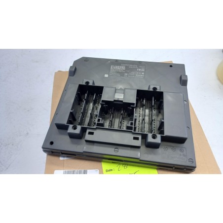 Pièces D''Auto VAG 5Q0937084DQ Pièce d'origine oem Pièces D''Auto VAG 5Q0937084DQ Pièce d'origine oem