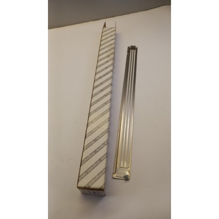 Garniture Pour Seuil FIAT GROUP 52209393 Pièce d'origine oem Garniture Pour Seuil FIAT GROUP 52209393 Pièce d'origine oem