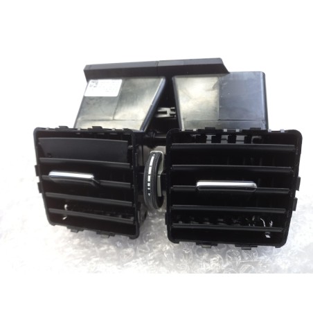 Buse De Ventilation MERCEDES-BENZ A16683005542A17 16683005542A17 Pièce d'origine oem Buse De Ventilation MERCEDES-BENZ A16683005542A17 16683005542A17 Pièce d'origine oem