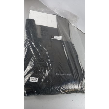 Ensemble De Tapis De Sol MERCEDES-BENZ A20668022059J74 20668022059J74 Pièce d'origine oem Ensemble De Tapis De Sol MERCEDES-BENZ A20668022059J74 20668022059J74 Pièce d'origine oem