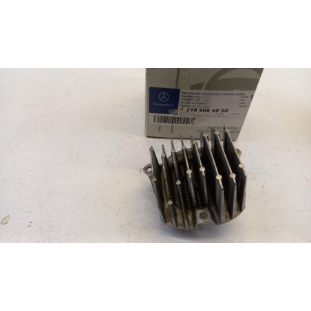 Pièces D''Auto MERCEDES-BENZ A2189065800 2189065800 Pièce d'origine oem Pièces D''Auto MERCEDES-BENZ A2189065800 2189065800 Pièce d'origine oem