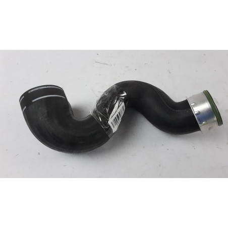 Tuyau D''Admission Du Turbocompresseur VAG 8E0145834M Pièce d'origine oem Tuyau D''Admission Du Turbocompresseur VAG 8E0145834M Pièce d'origine oem