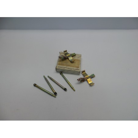 Kit D''Accessoires Pour Plaquette De Frein À Disque PORSCHE 91135295101 Pièce d'origine oem Kit D''Accessoires Pour Plaquette De Frein À Disque PORSCHE 91135295101 Pièce d'origine oem