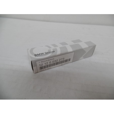 Bougie BMW 12120032273 0032273 Pièce d'origine oem Bougie BMW 12120032273 0032273 Pièce d'origine oem