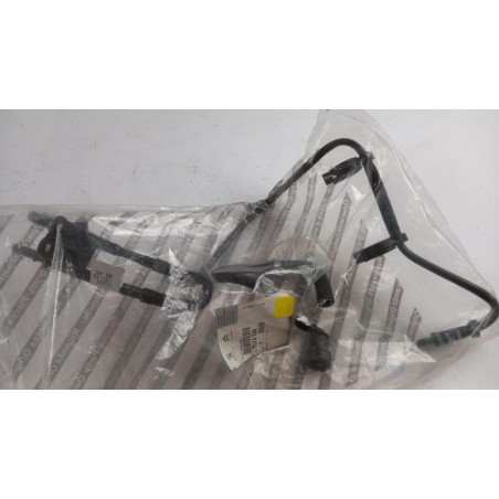 Tuyau De Carburant PEUGEOT/CITROEN 1574GN Pièce d'origine oem Tuyau De Carburant PEUGEOT/CITROEN 1574GN Pièce d'origine oem