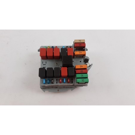 Boîte À Fusibles PEUGEOT/CITROEN 6500R3 Pièce d'origine oem Boîte À Fusibles PEUGEOT/CITROEN 6500R3 Pièce d'origine oem
