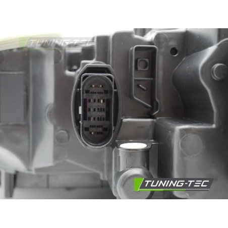 HEADLIGHT LED LEFT SIDE TYC fits SKODA OCTAVIA III 16-20 HEADLIGHT LED LEFT SIDE TYC fits SKODA OCTAVIA III 16-20