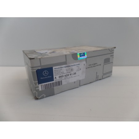 Plaquettes De Freins MERCEDES-BENZ A0034209120 0034209120 Pièce d'origine oem Plaquettes De Freins MERCEDES-BENZ A0034209120 0034209120 Pièce d'origine oem