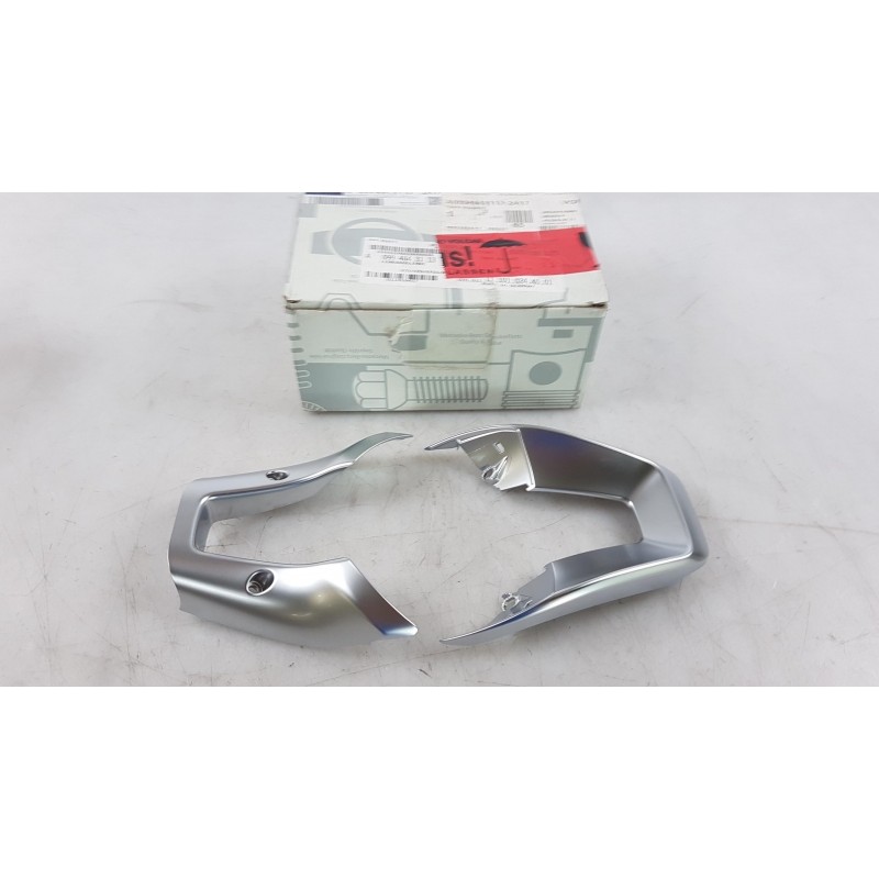 Couvercle Du Volant MERCEDES-BENZ A09946431132A17 09946431132A17 Pièce d'origine oem