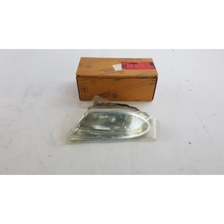 Phares Antibrouillard MERCEDES-BENZ A1638200328 1638200328 Pièce d'origine oem Phares Antibrouillard MERCEDES-BENZ A1638200328 1638200328 Pièce d'origine oem