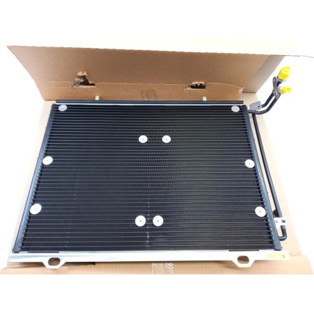 Condenseur De Climatisation MERCEDES-BENZ A2028300870 2028300870 Pièce d'origine oem Condenseur De Climatisation MERCEDES-BENZ A2028300870 2028300870 Pièce d'origine oem