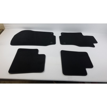 Ensemble De Tapis De Sol MERCEDES-BENZ B66290102 Pièce d'origine oem Ensemble De Tapis De Sol MERCEDES-BENZ B66290102 Pièce d'origine oem