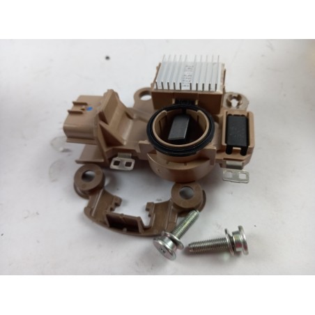 Régulateur D''Alternateur MITSUBISHI MD619268 Pièce d'origine oem Régulateur D''Alternateur MITSUBISHI MD619268 Pièce d'origine oem