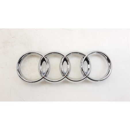 Emblème VAG 8T08536052ZZ  Pièce d'origine oem