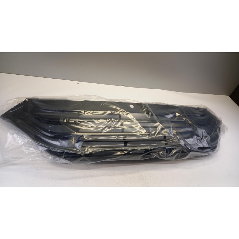 Grille De Radiateur IVECO 5802799778  Pièce d'origine oem