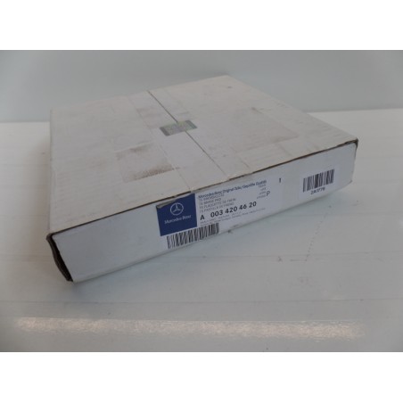 Plaquettes De Freins MERCEDES-BENZ A0034204620 0034204620 Pièce d'origine oem Plaquettes De Freins MERCEDES-BENZ A0034204620 0034204620 Pièce d'origine oem