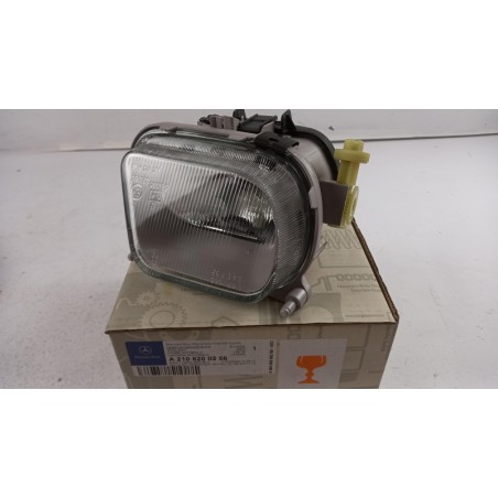 Phares Antibrouillard MERCEDES-BENZ A2108200256 2108200256 Pièce d'origine oem Phares Antibrouillard MERCEDES-BENZ A2108200256 2108200256 Pièce d'origine oem