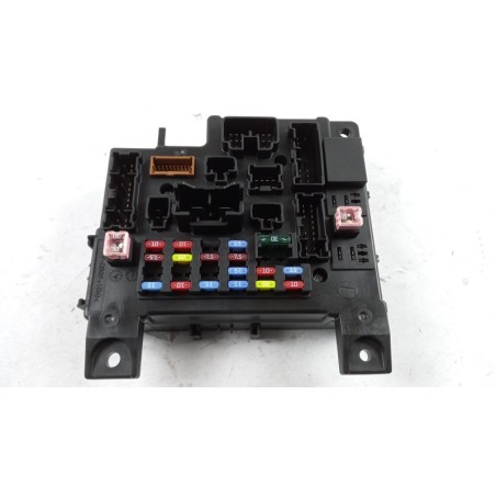 Boîte À Fusibles MITSUBISHI 8637A826 Pièce d'origine oem Boîte À Fusibles MITSUBISHI 8637A826 Pièce d'origine oem