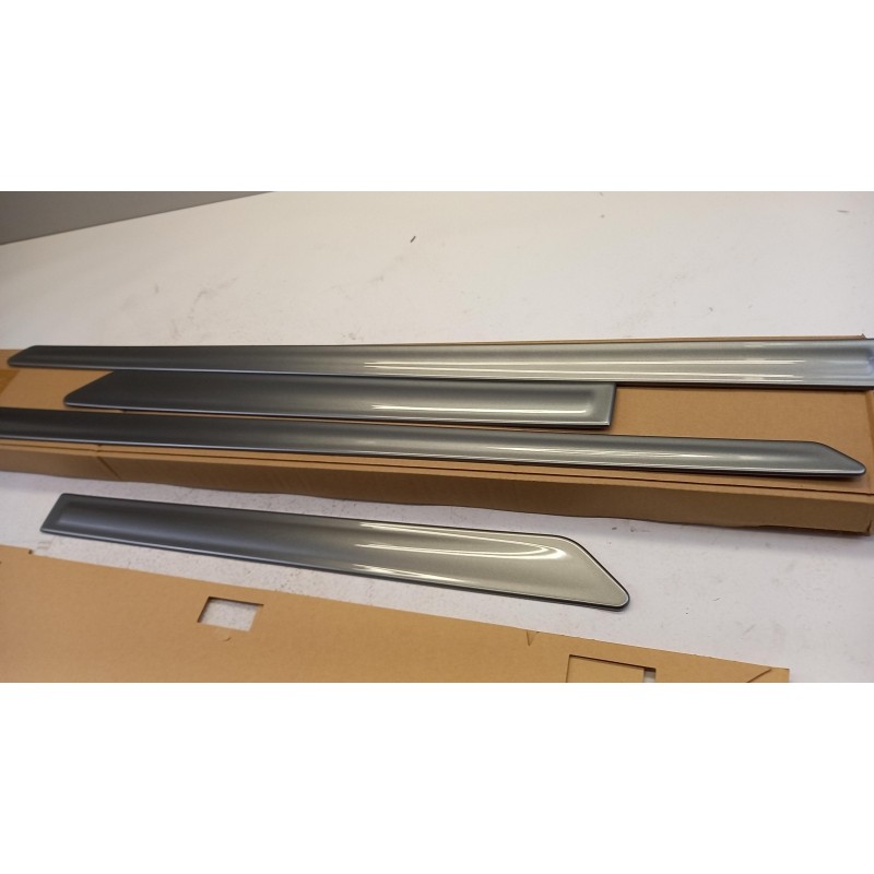 Ensemble De Garniture/Moulure De Protection