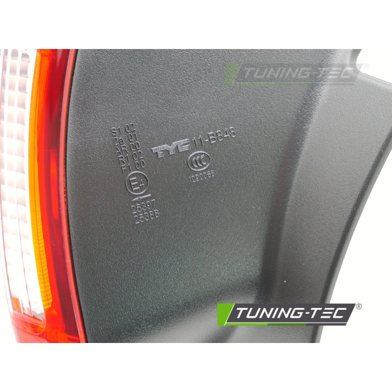 TAIL LIGHT RIGHT SIDE TYC fits FORD FOCUS MK3 11-14 HATCHBACK TAIL LIGHT RIGHT SIDE TYC fits FORD FOCUS MK3 11-14 HATCHBACK