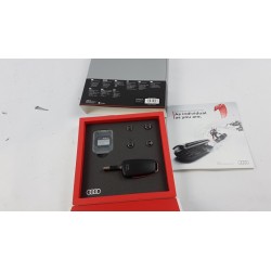 Carte SD VAG 8R0063827K  Pièce d'origine oem