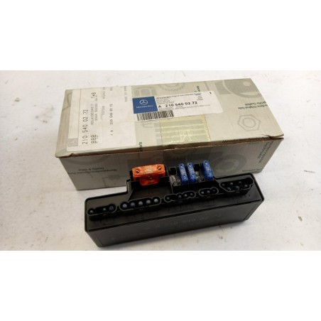Boîte À Fusibles MERCEDES-BENZ A2105400272 2105400272 Pièce d'origine oem Boîte À Fusibles MERCEDES-BENZ A2105400272 2105400272 Pièce d'origine oem