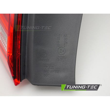TAIL LIGHT RED WHITE LEFT SIDE TYC fits VW BEETLE 11-19 TAIL LIGHT RED WHITE LEFT SIDE TYC fits VW BEETLE 11-19