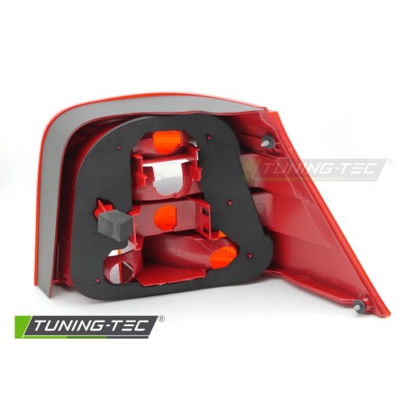 TAIL LIGHT RED WHITE LEFT SIDE TYC fits VW GOLF IV 97-03 HATCHBACK TAIL LIGHT RED WHITE LEFT SIDE TYC fits VW GOLF IV 97-03 HATCHBACK