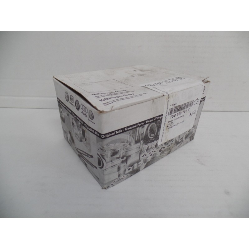 Plaquettes De Freins VAG 7D0698151E  Pièce d'origine oem
