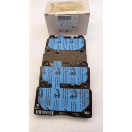 Plaquettes De Freins VAG 8R0698151G Pièce d'origine oem Plaquettes De Freins VAG 8R0698151G Pièce d'origine oem
