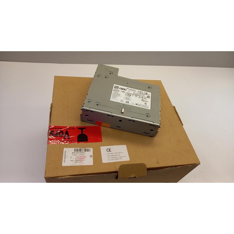 Unité De Tête Multimédia VAG 8Y0035043L  Pièce d'origine oem
