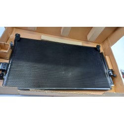 Condenseur De Climatisation MITSUBISHI MR996739  Pièce d'origine oem