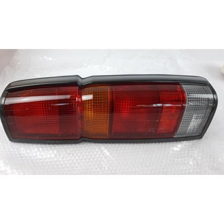 Feu Arrière NISSAN B655023G05 Pièce d'origine oem Feu Arrière NISSAN B655023G05 Pièce d'origine oem