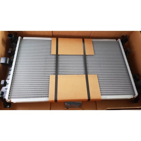 Radiateur De Refroidissement Du Moteur FORD 1671967 ME98AB8005DF Pièce d'origine oem