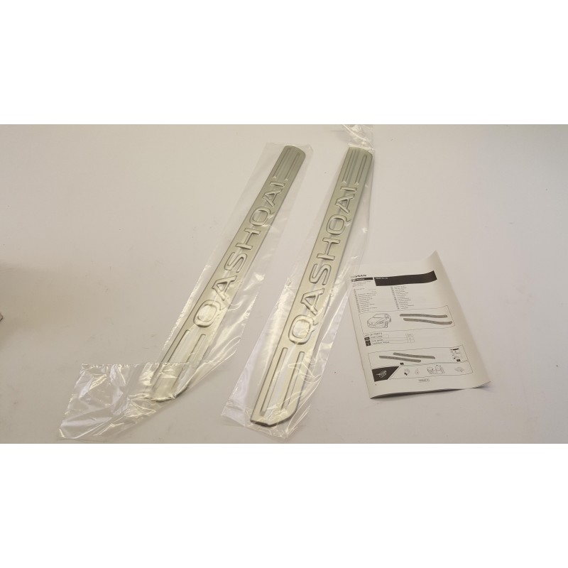 Ensemble De Garniture Pour Seuil NISSAN KE9676U100  Pièce d'origine oem