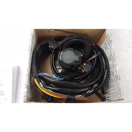 Kit Électrique De Crochet D''Attelage RENAULT 8201461972 Pièce d'origine oem Kit Électrique De Crochet D''Attelage RENAULT 8201461972 Pièce d'origine oem