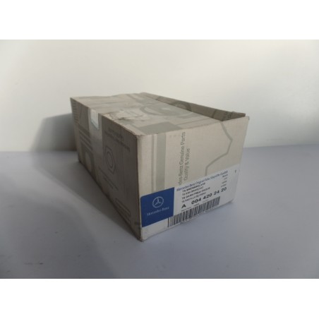 Plaquettes De Freins MERCEDES-BENZ A0044202420 0044202420 Pièce d'origine oem Plaquettes De Freins MERCEDES-BENZ A0044202420 0044202420 Pièce d'origine oem