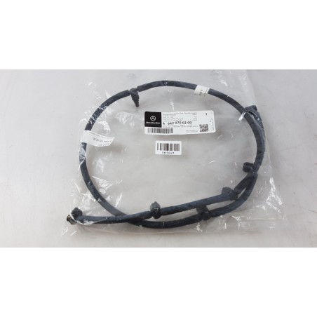 Tuyau De Carburant MERCEDES-BENZ A6420700200 6420700200 Pièce d'origine oem Tuyau De Carburant MERCEDES-BENZ A6420700200 6420700200 Pièce d'origine oem