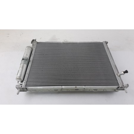 Condenseur De Climatisation RENAULT 8200688390 Pièce d'origine oem Condenseur De Climatisation RENAULT 8200688390 Pièce d'origine oem