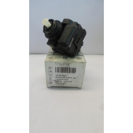 Servomoteur Pour Correcteur De Portée VAG 1H0941295E Pièce d'origine oem Servomoteur Pour Correcteur De Portée VAG 1H0941295E Pièce d'origine oem
